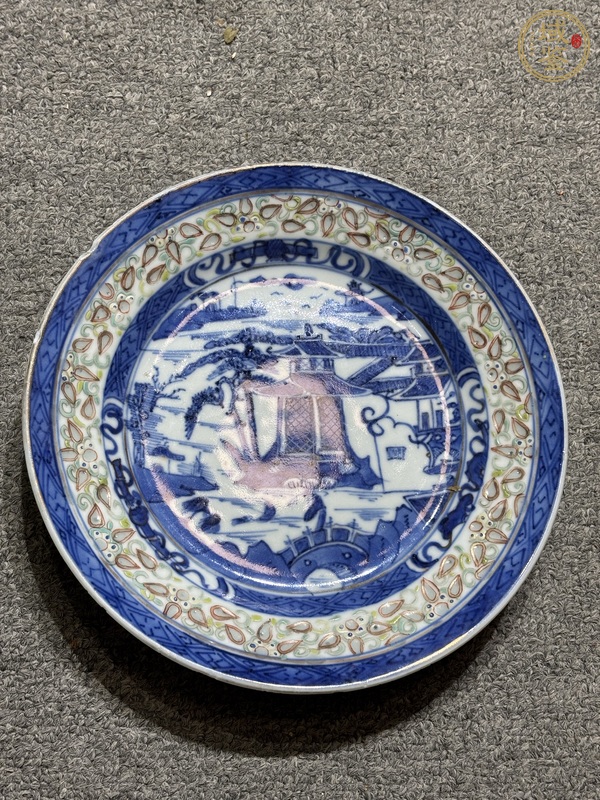 古玩陶瓷青花山水玲瓏加彩花卉紋盤真品鑒賞圖