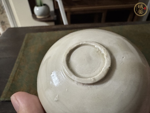 古玩陶瓷定窯刻花碗真品鑒賞圖