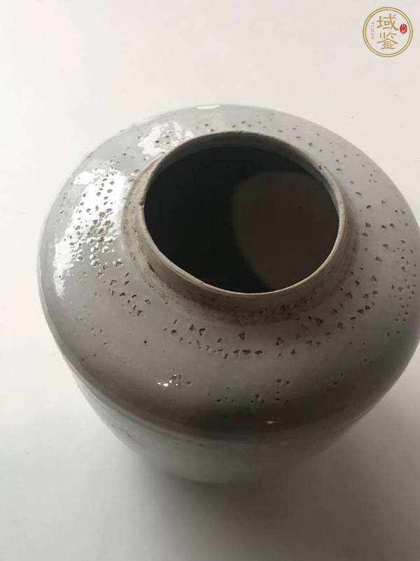 古玩白釉罐真品鑒賞圖