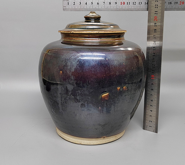 古玩陶瓷高雅的明代白胎窯變黑釉蓋罐拍賣，當(dāng)前價(jià)格76元