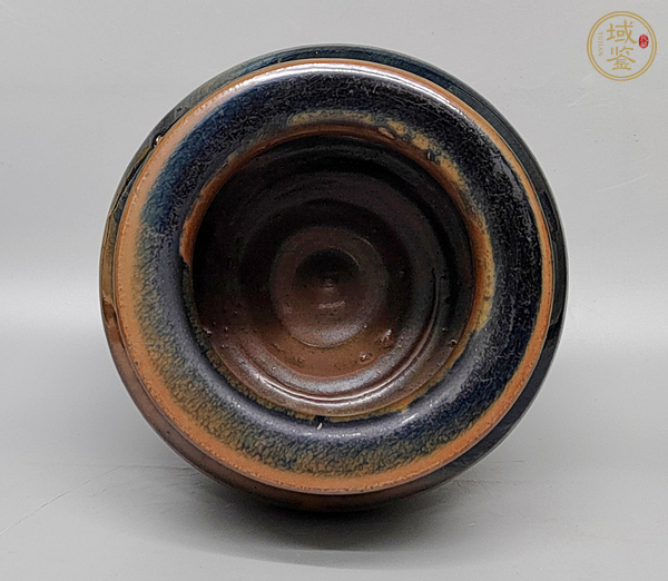 古玩陶瓷窯變黑釉高領(lǐng)罐真品鑒賞圖