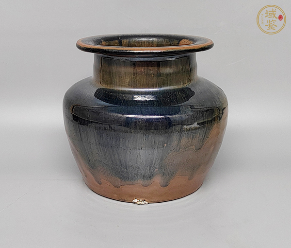 古玩陶瓷窯變黑釉高領(lǐng)罐真品鑒賞圖