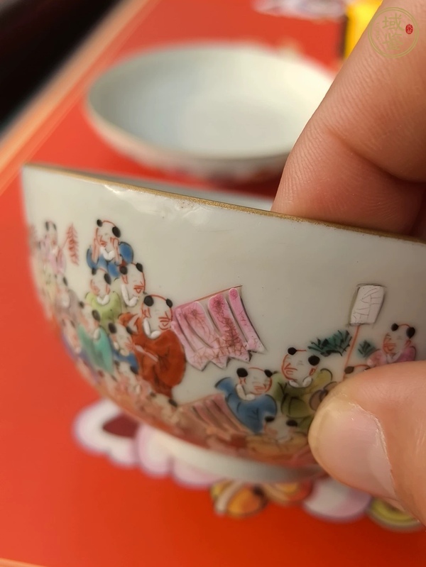 古玩陶瓷百子鬧春蓋碗真品鑒賞圖
