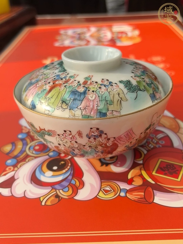 古玩百子鬧春蓋碗真品鑒賞圖