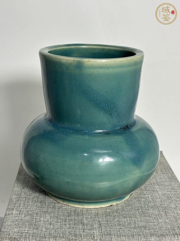古玩陶瓷鈞釉荸薺瓶真品鑒賞圖
