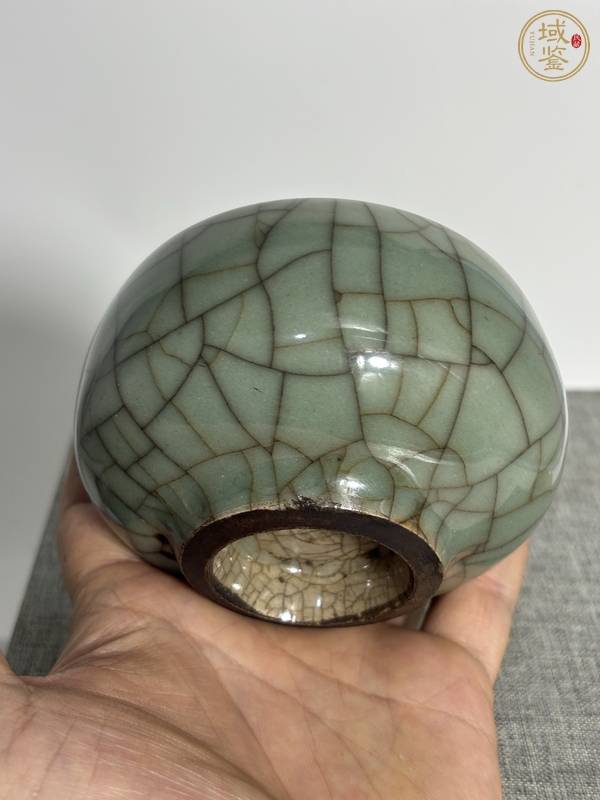 古玩陶瓷日本明治官釉茶碗真品鑒賞圖