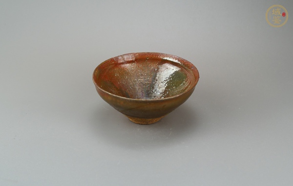 古玩陶瓷宋代·柿紅釉盞真品鑒賞圖