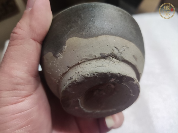 古玩陶瓷褐釉茶碗真品鑒賞圖