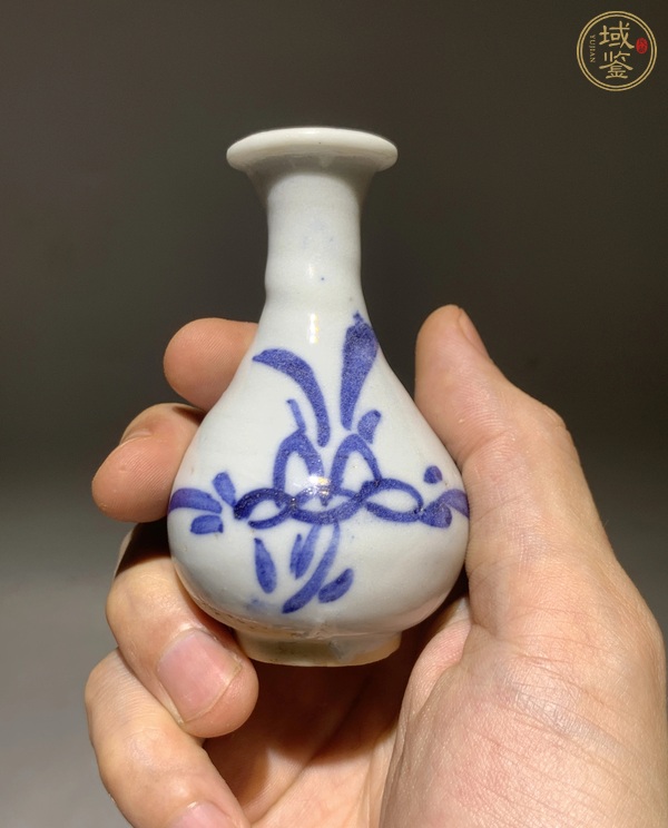 古玩陶瓷青花花卉紋玉壺春瓶真品鑒賞圖