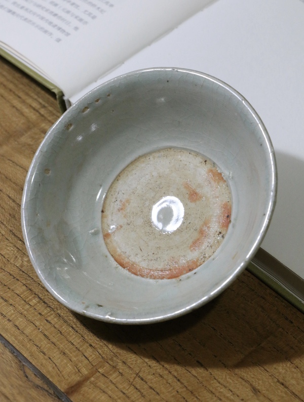 古玩陶瓷龍泉粉青釉撇口碗拍賣，當(dāng)前價格420元
