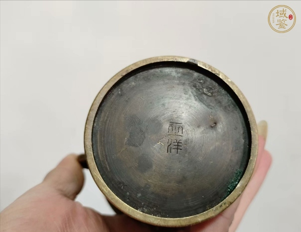 古玩陶瓷黃銅花觚真品鑒賞圖