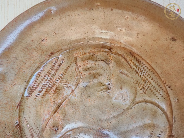 古玩陶瓷青釉刻花蓖點紋盤真品鑒賞圖