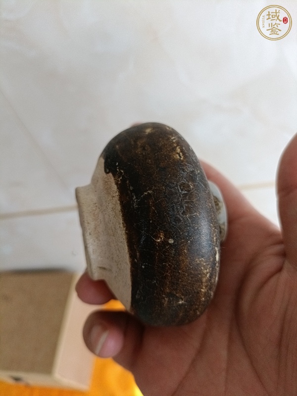 古玩陶瓷吉州窯褐釉水盂真品鑒賞圖