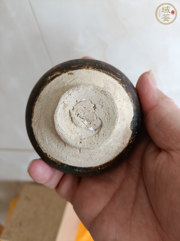 古玩陶瓷吉州窯褐釉水盂真品鑒賞圖