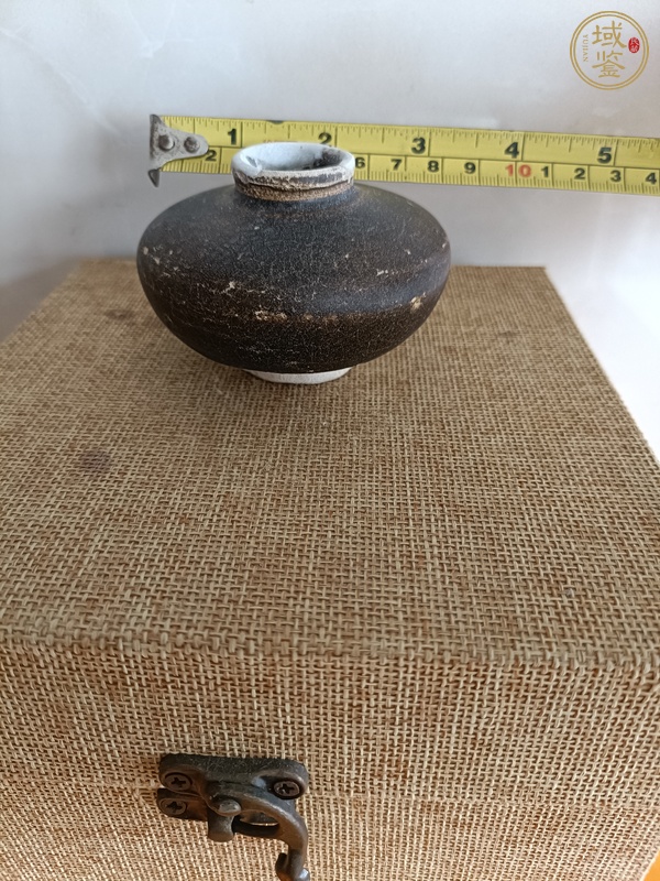 古玩陶瓷吉州窯褐釉水盂真品鑒賞圖