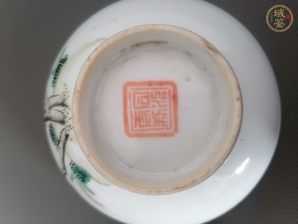 古玩陶瓷花鳥紋粉彩杯真品鑒賞圖