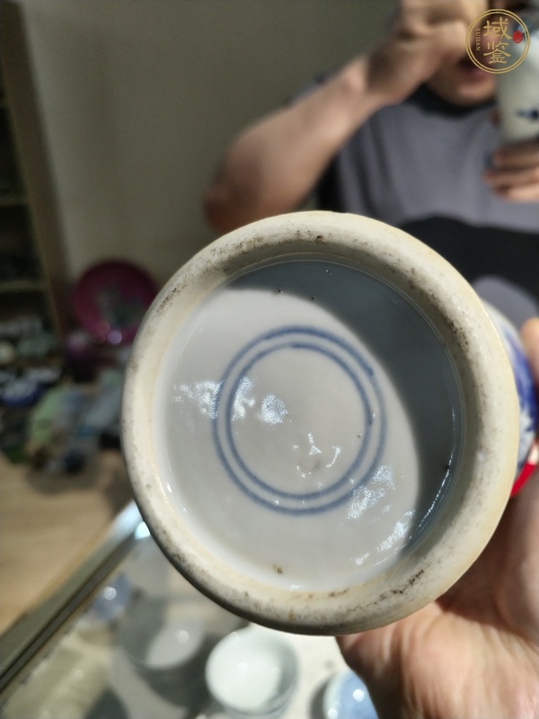 古玩陶瓷花鳥紋青花瓶真品鑒賞圖