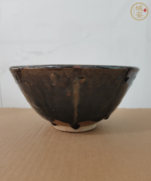 古玩陶瓷磁州窯鐵銹紅條紋碗真品鑒賞圖
