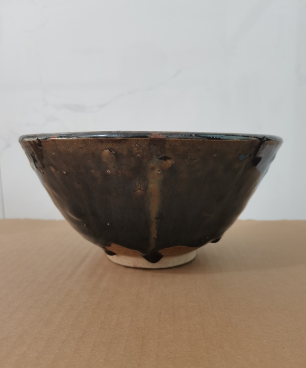 古玩陶瓷磁州窯鐵銹紅條紋碗拍賣(mài)，當(dāng)前價(jià)格0元