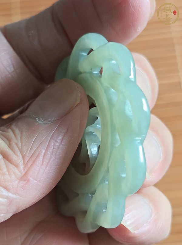 古玩玉器和田玉轉(zhuǎn)芯珮真品鑒賞圖