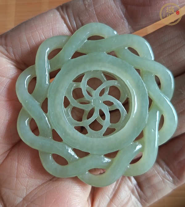 古玩玉器和田玉轉(zhuǎn)芯珮真品鑒賞圖