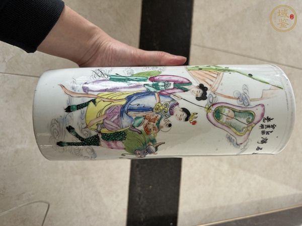 古玩陶瓷麒麟送子新粉彩帽筒真品鑒賞圖