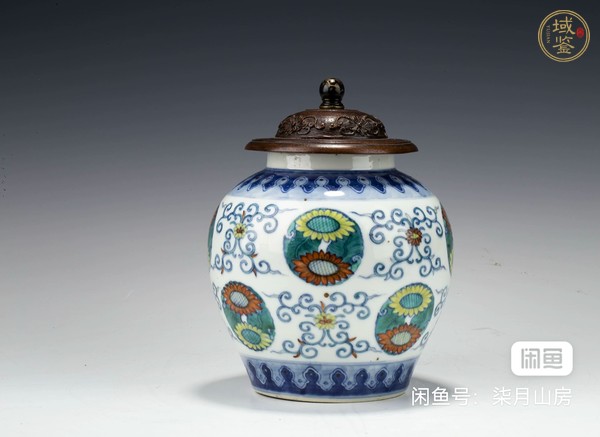 古玩陶瓷斗彩蓋罐真品鑒賞圖