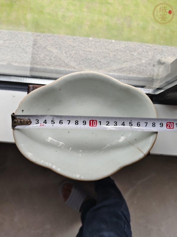 古玩陶瓷大雞圖粉彩貢碗真品鑒賞圖