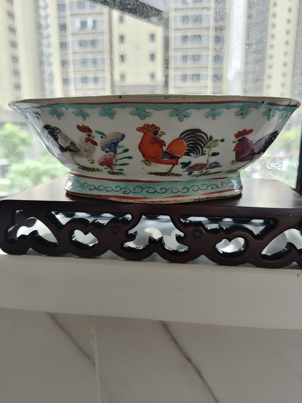 古玩陶瓷大雞圖粉彩貢碗拍賣，當前價格520元
