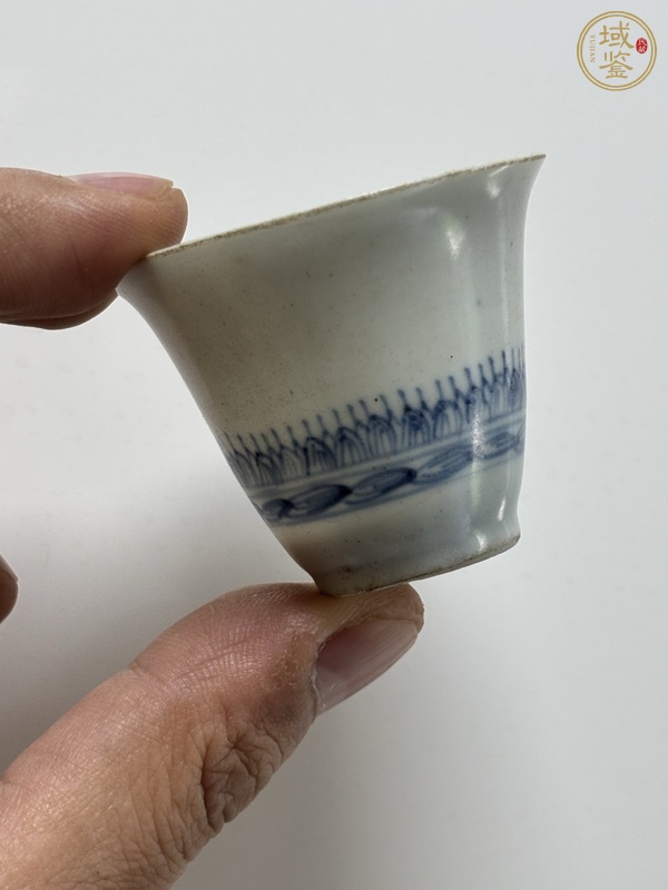 古玩陶瓷青花仰蓮紋紋杯真品鑒賞圖