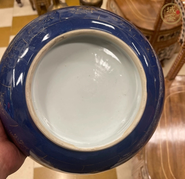 古玩陶瓷祭蘭釉描金花卉紋碗真品鑒賞圖