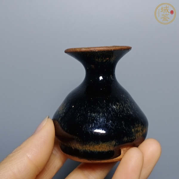 古玩陶瓷瓶真品鑒賞圖