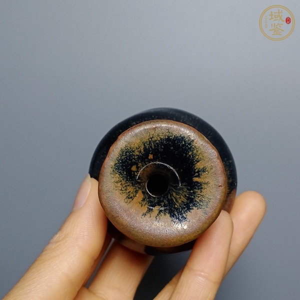 古玩陶瓷瓶真品鑒賞圖