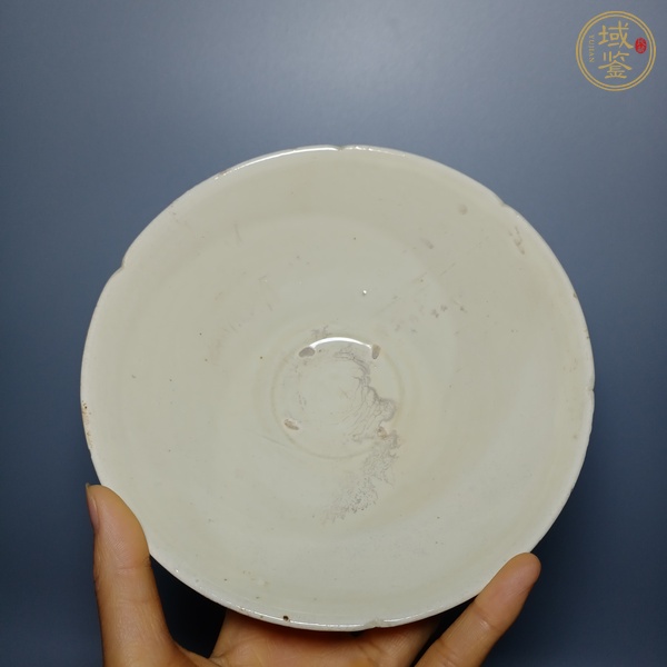 古玩陶瓷碗真品鑒賞圖