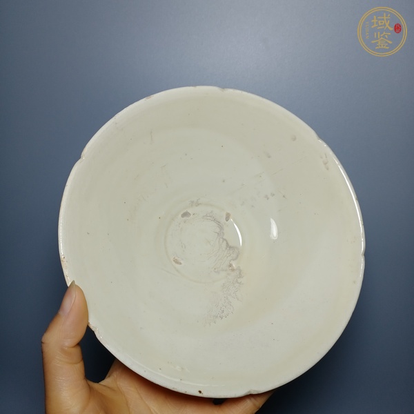 古玩陶瓷碗真品鑒賞圖