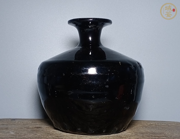 古玩陶瓷瓶真品鑒賞圖