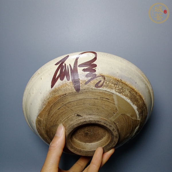 古玩陶瓷盤真品鑒賞圖
