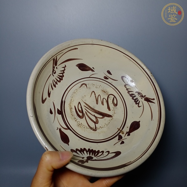 古玩陶瓷盤真品鑒賞圖