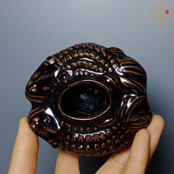 古玩陶瓷水呈真品鑒賞圖