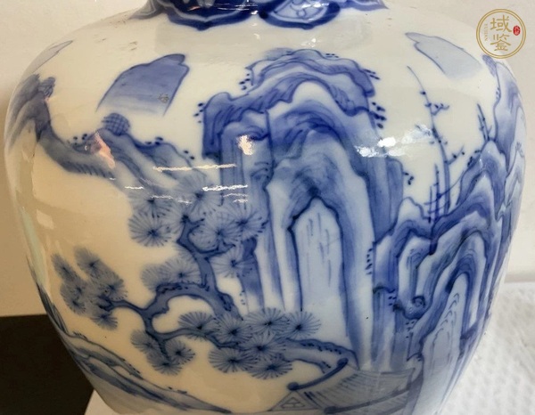 古玩陶瓷山水紋青花瓶真品鑒賞圖