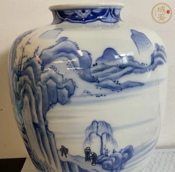 古玩陶瓷山水紋青花瓶真品鑒賞圖