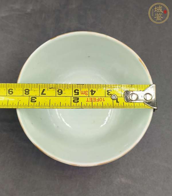 古玩陶瓷粉彩仕女人物詩文杯真品鑒賞圖