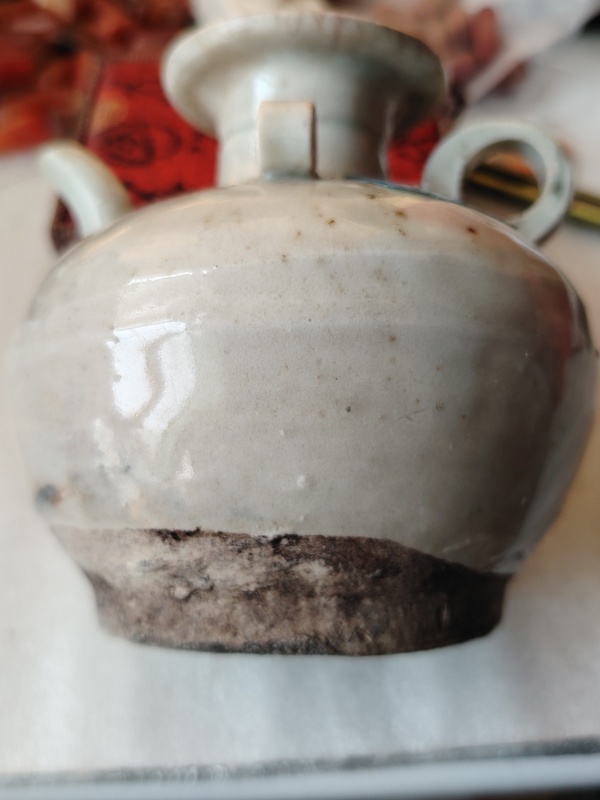 古玩陶瓷青白釉三系執(zhí)壺拍賣，當(dāng)前價格199元