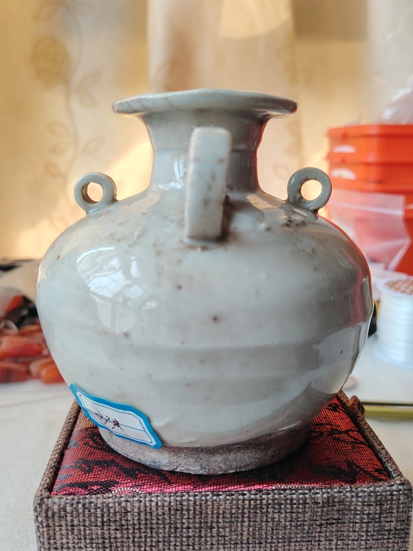 古玩陶瓷青白釉三系執(zhí)壺拍賣，當(dāng)前價格199元