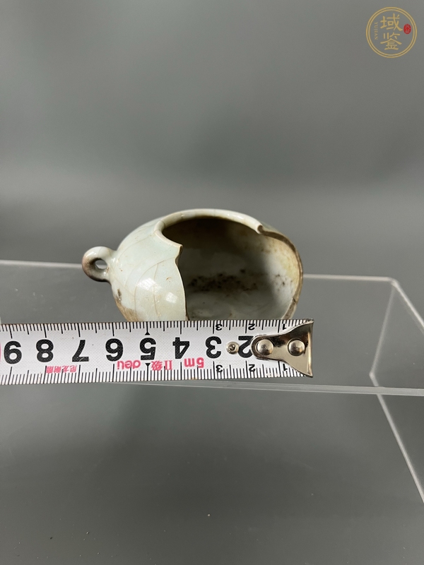 古玩陶瓷龍泉官鳥食罐真品鑒賞圖