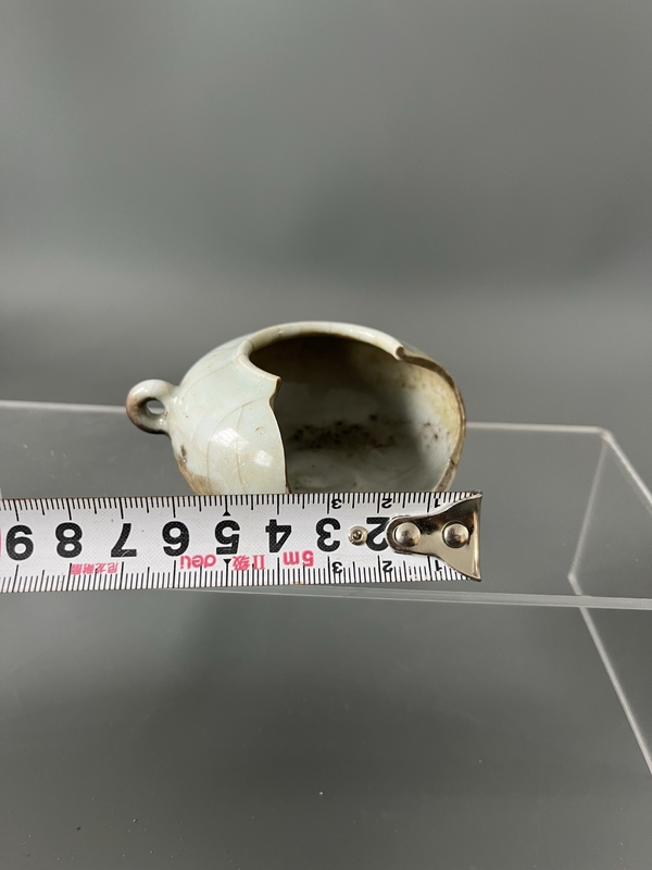 古玩陶瓷南宋龍泉官窯青瓷鳥食罐拍賣，當前價格1980元