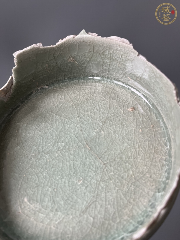 古玩陶瓷龍泉官折沿洗真品鑒賞圖