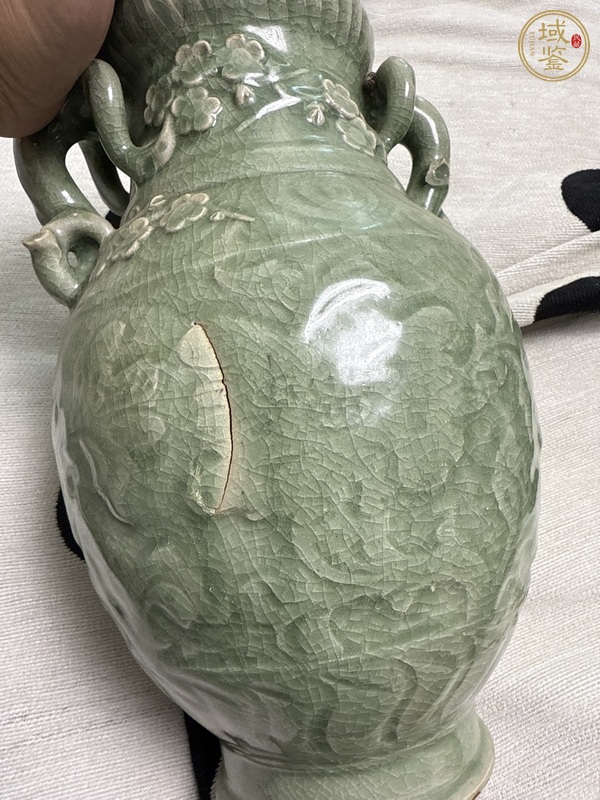 古玩龍泉窯青釉瓶真品鑒賞圖