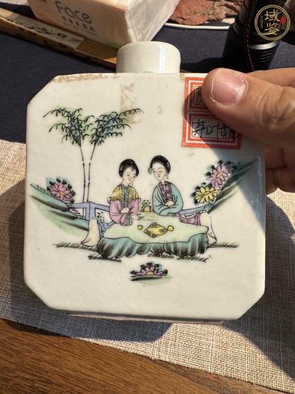 古玩陶瓷粉彩仕女人物茶葉罐真品鑒賞圖
