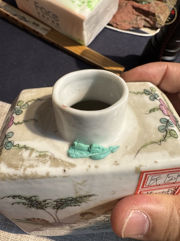 古玩陶瓷粉彩仕女人物茶葉罐真品鑒賞圖